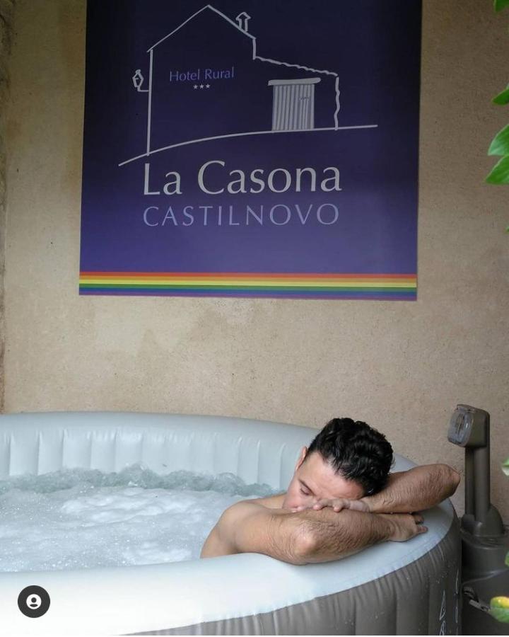 Penzion La Casona De Castilnovo - Gay Men Only Valdesaz Exteriér fotografie